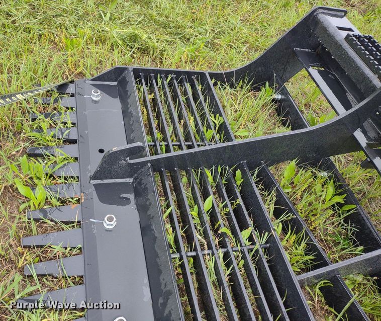 image for item LL9131 Bradco  78"W skid steer land leveler