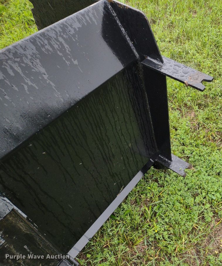 image for item LL9137 KC  8'W skid steer snow pusher