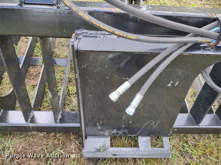 image for item LL9144 80"W skid steer grapple bucket