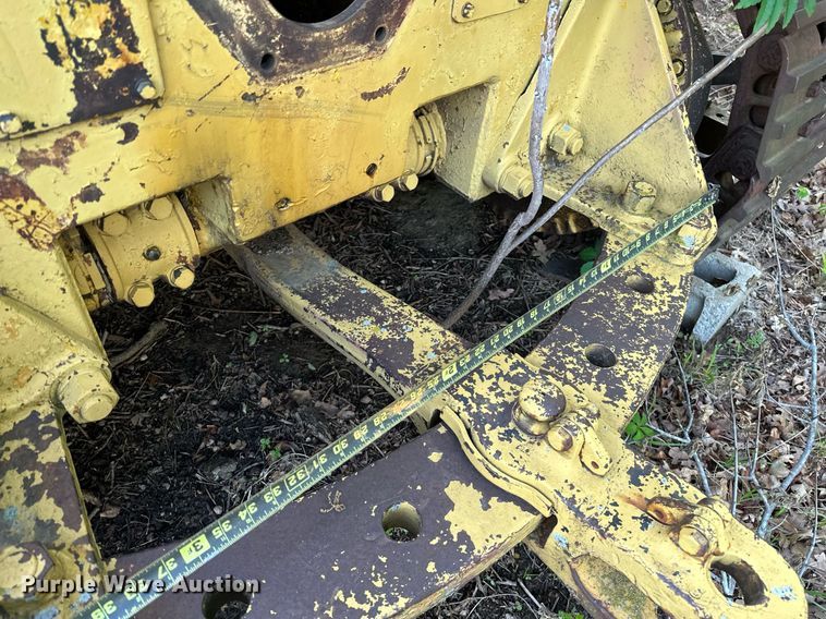 image for item LR9785 Caterpillar D7  dozer