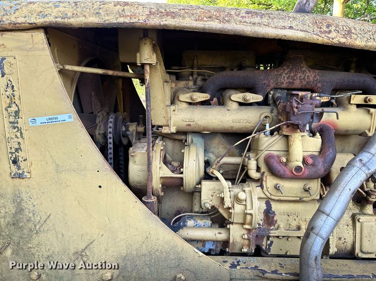 image for item LR9785 Caterpillar D7  dozer