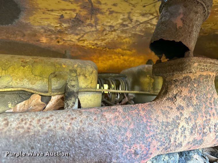 image for item LR9785 Caterpillar D7  dozer