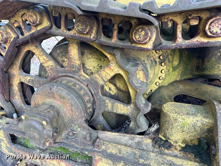 image for item LR9785 Caterpillar D7  dozer