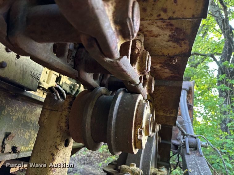 image for item LR9785 Caterpillar D7  dozer