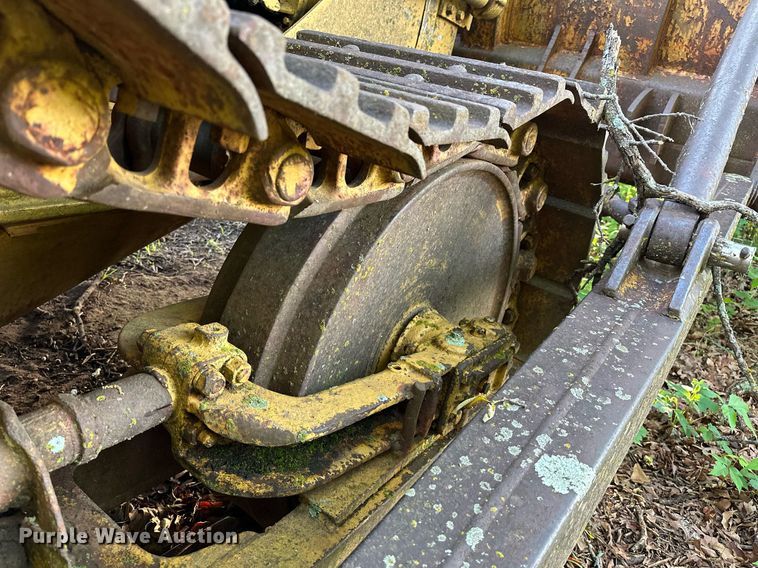 image for item LR9785 Caterpillar D7  dozer