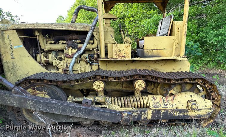image for item LR9785 Caterpillar D7  dozer
