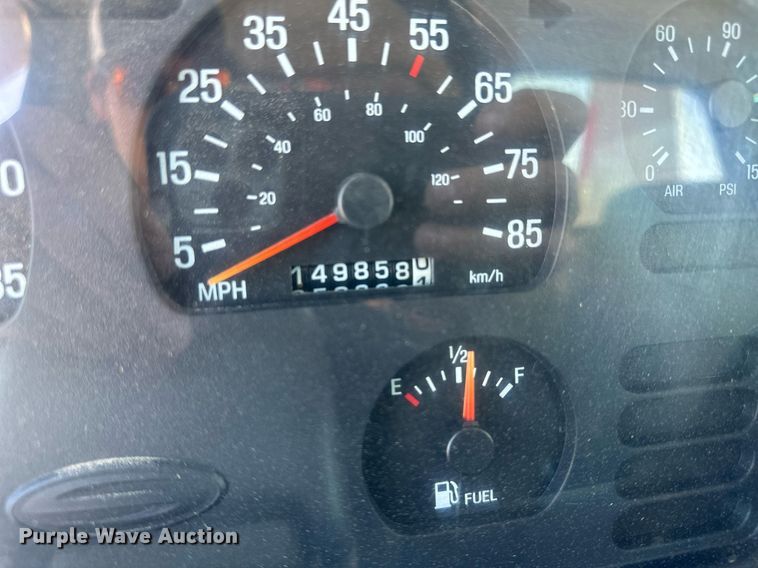 image for item LT9256 2001 Sterling  crane truck