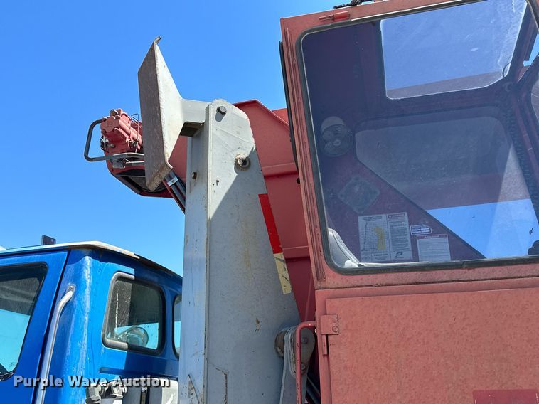 image for item LT9256 2001 Sterling  crane truck