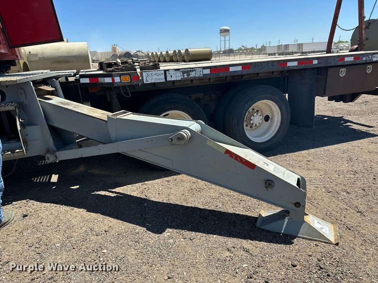 image for item LT9256 2001 Sterling  crane truck