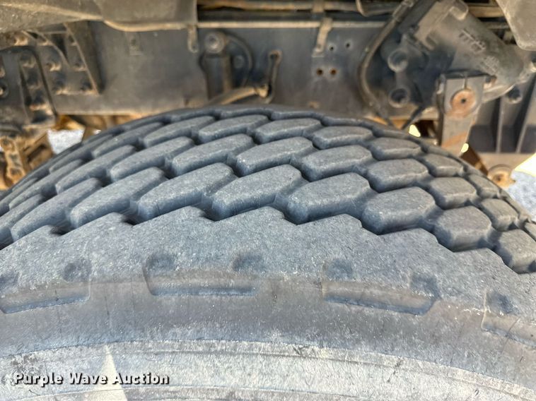 image for item LT9256 2001 Sterling  crane truck