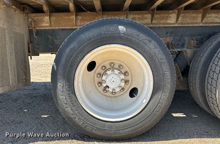 image for item LT9256 2001 Sterling  crane truck