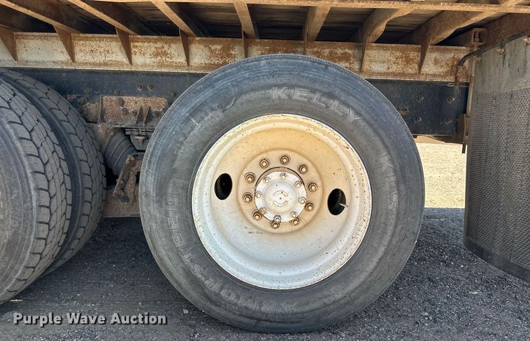 image for item LT9256 2001 Sterling  crane truck