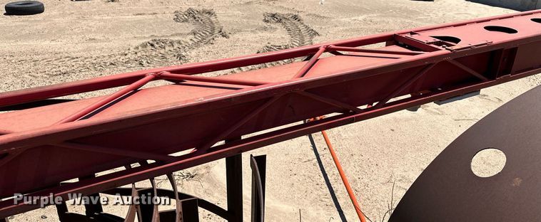 image for item LT9256 2001 Sterling  crane truck