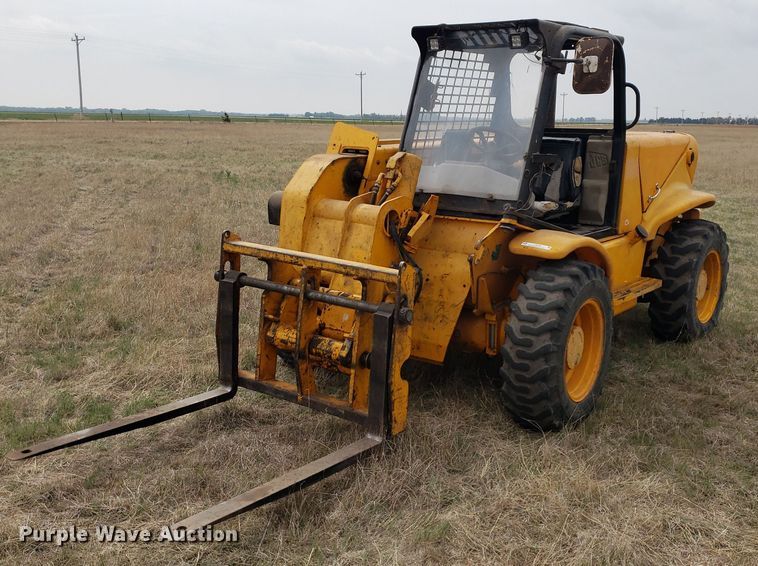 image for item LT9766 2003 JCB  telehandler