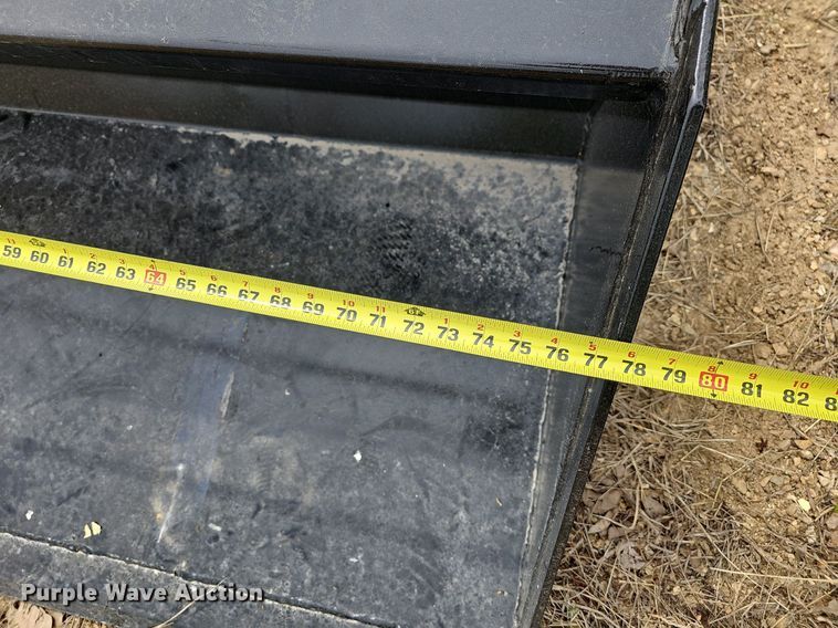 image for item LW9552 2002 Case 70XT  skid steer loader