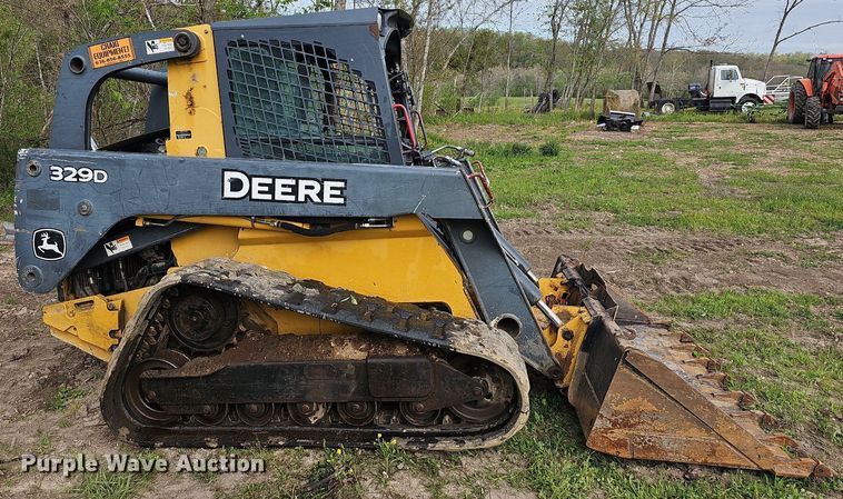 image for item LW9558 2011 John Deere 329D  tracked skid steer loader