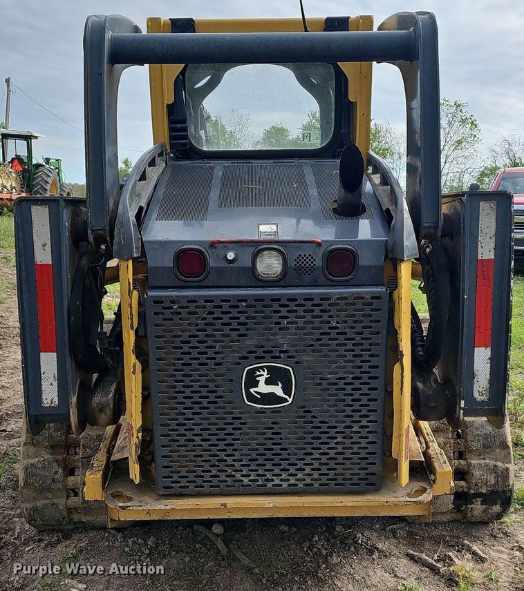 image for item LW9558 2011 John Deere 329D  tracked skid steer loader