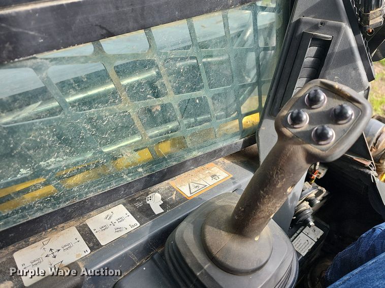 image for item LW9558 2011 John Deere 329D  tracked skid steer loader