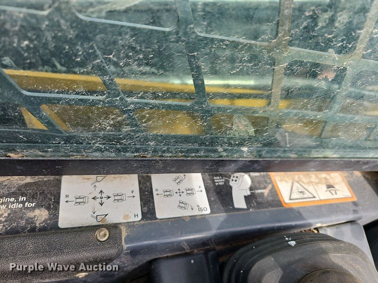 image for item LW9558 2011 John Deere 329D  tracked skid steer loader