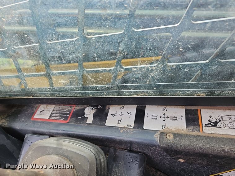 image for item LW9558 2011 John Deere 329D  tracked skid steer loader