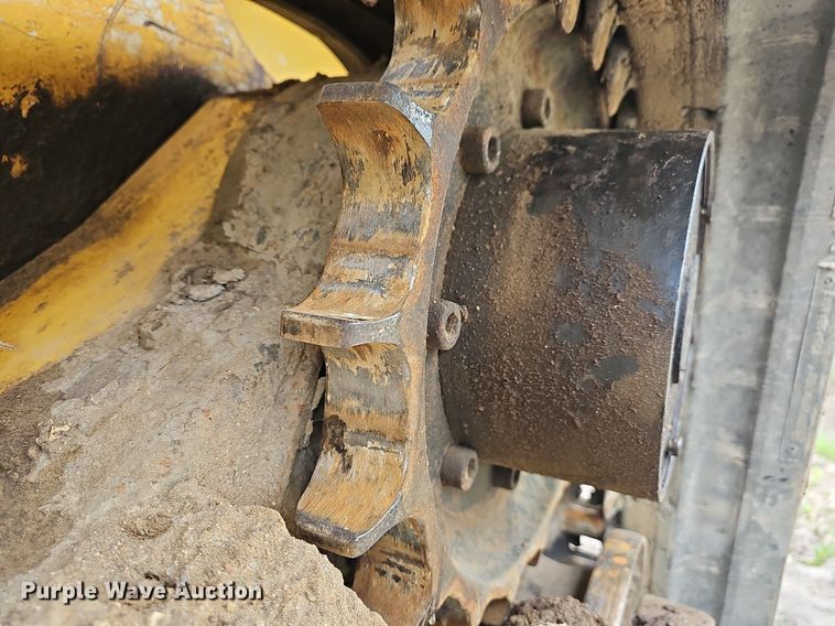 image for item LW9558 2011 John Deere 329D  tracked skid steer loader