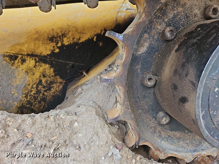 image for item LW9558 2011 John Deere 329D  tracked skid steer loader