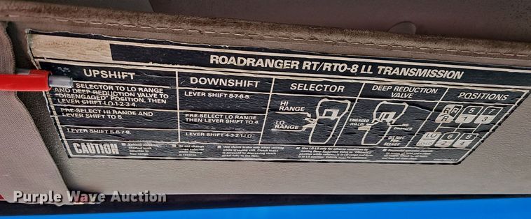 image for item LW9565 2005 Sterling L-Line  ready mix truck