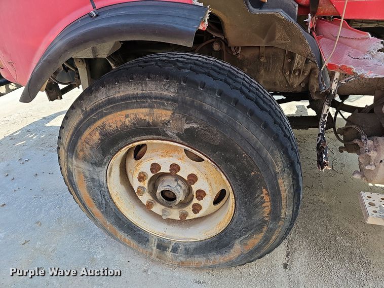 image for item LW9565 2005 Sterling L-Line  ready mix truck