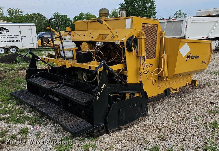 image for item LW9580 2001 Blaw-Knox PF-875  paver