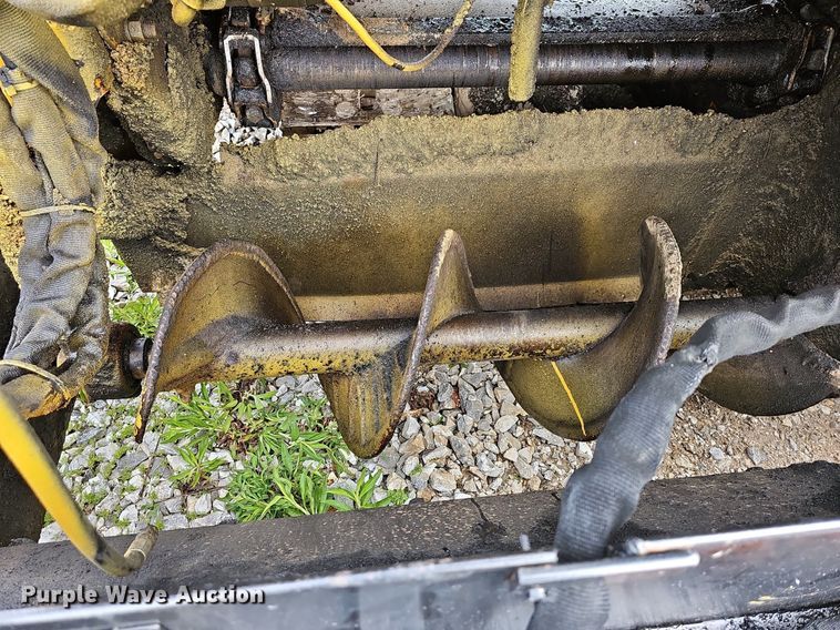 image for item LW9580 2001 Blaw-Knox PF-875  paver