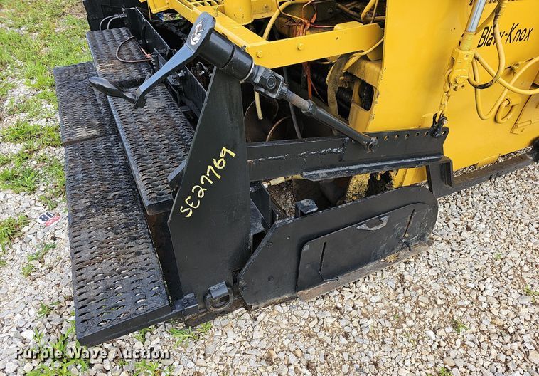 image for item LW9580 2001 Blaw-Knox PF-875  paver