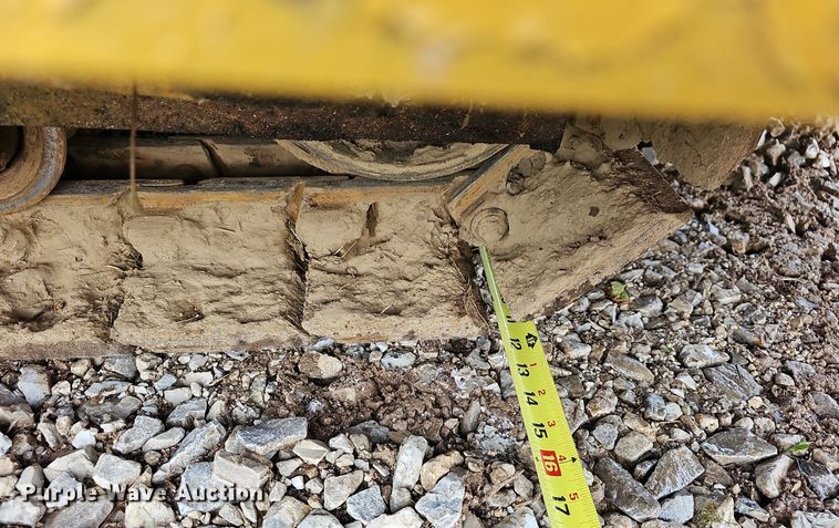 image for item LW9580 2001 Blaw-Knox PF-875  paver