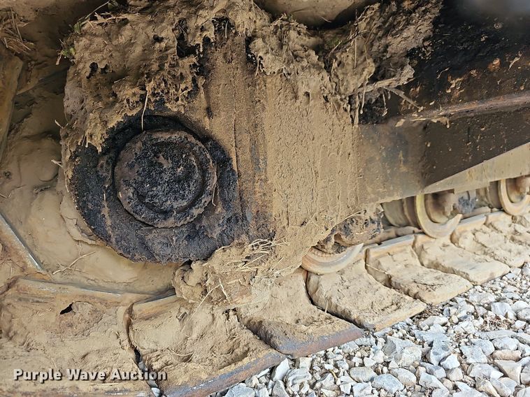 image for item LW9580 2001 Blaw-Knox PF-875  paver