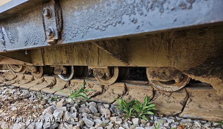 image for item LW9580 2001 Blaw-Knox PF-875  paver