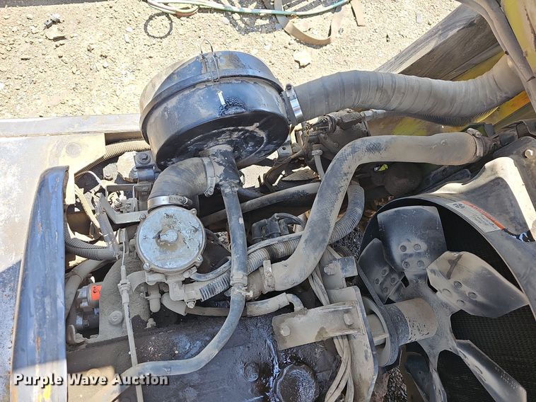 image for item LW9611 Clark CMP25  forklift