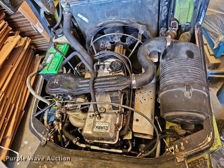 image for item LW9612 Clark GGP20  forklift