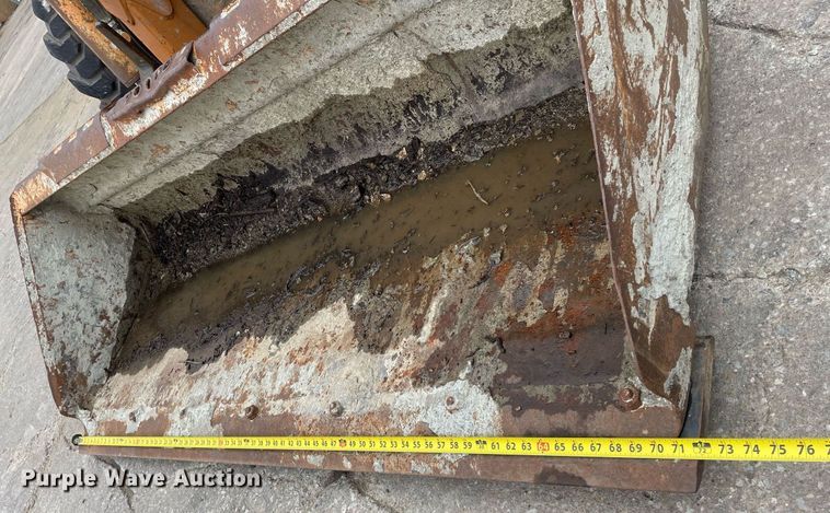 image for item LY9573 2003 Case 60XT  skid steer loader