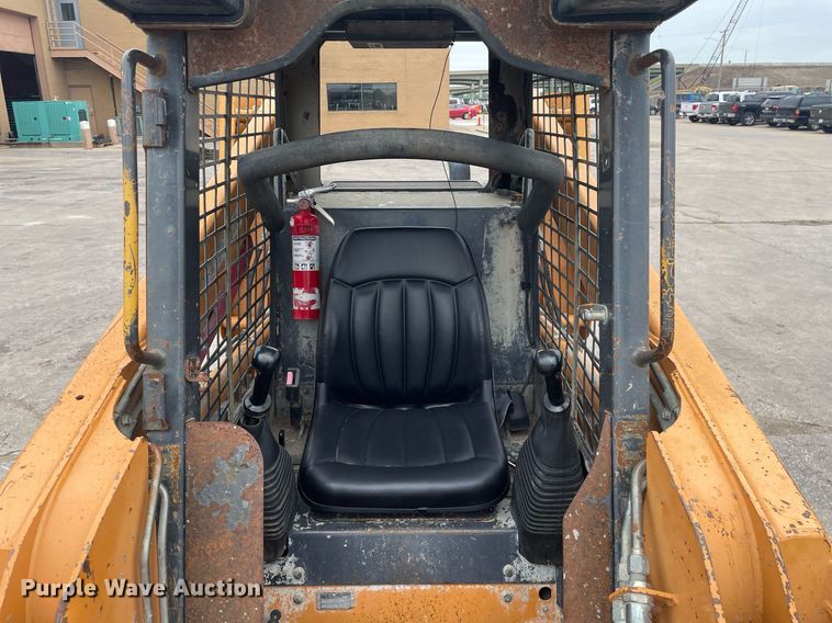 image for item LY9573 2003 Case 60XT  skid steer loader
