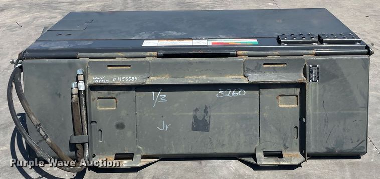 image for item LY9576 2018 Bobcat 72 Sweeper  skid steer sweeper