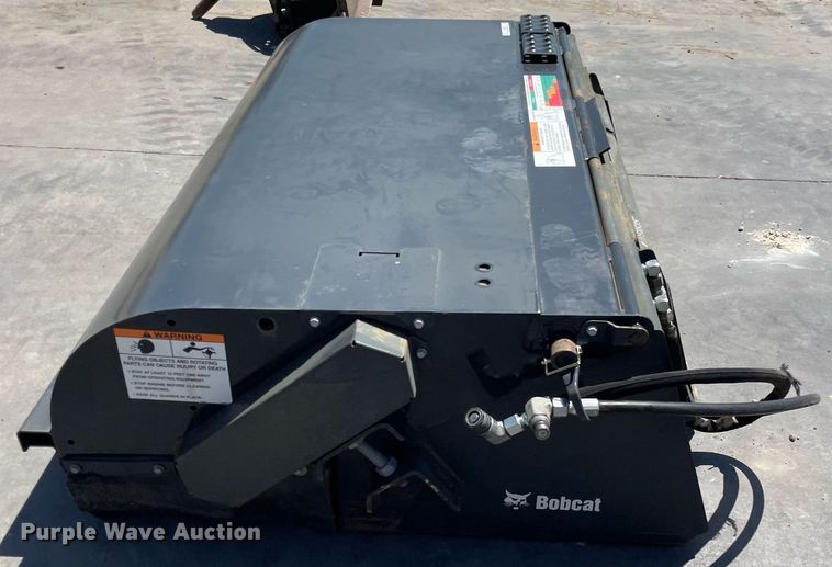 image for item LY9576 2018 Bobcat 72 Sweeper  skid steer sweeper