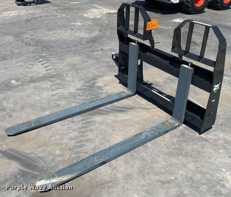 image for item LY9578 Bobcat Pallet Fork HD  skid steer forks