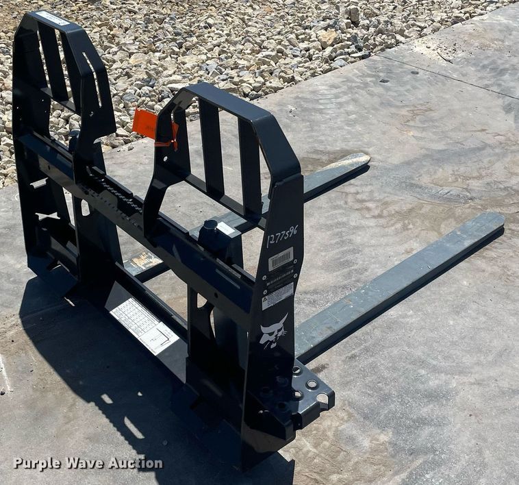 image for item LY9578 Bobcat Pallet Fork HD  skid steer forks