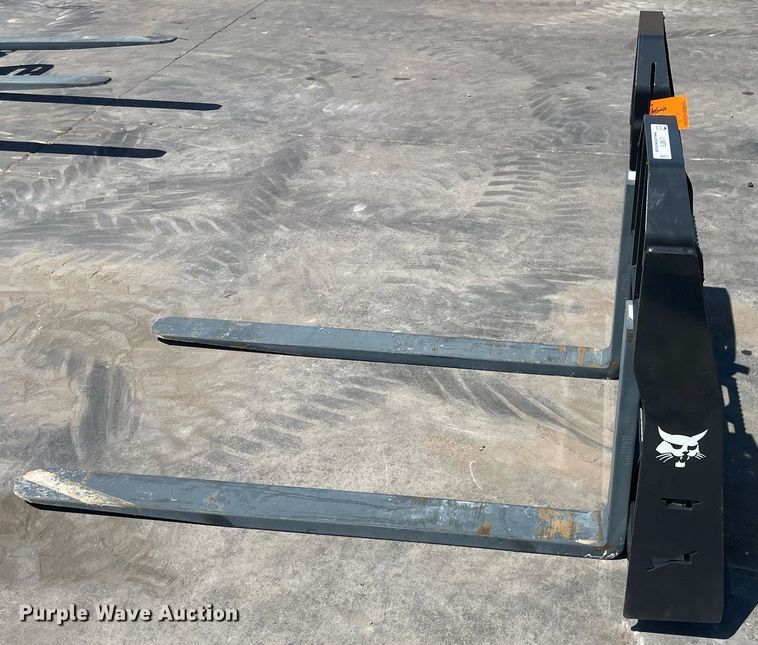 image for item LY9578 Bobcat Pallet Fork HD  skid steer forks
