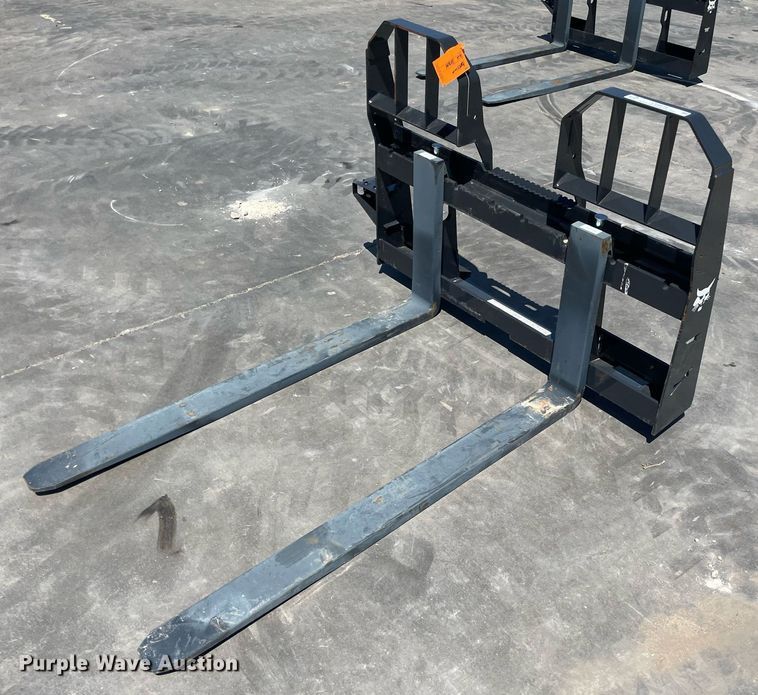 image for item LY9579 Bobcat Pallet Fork HD  skid steer forks