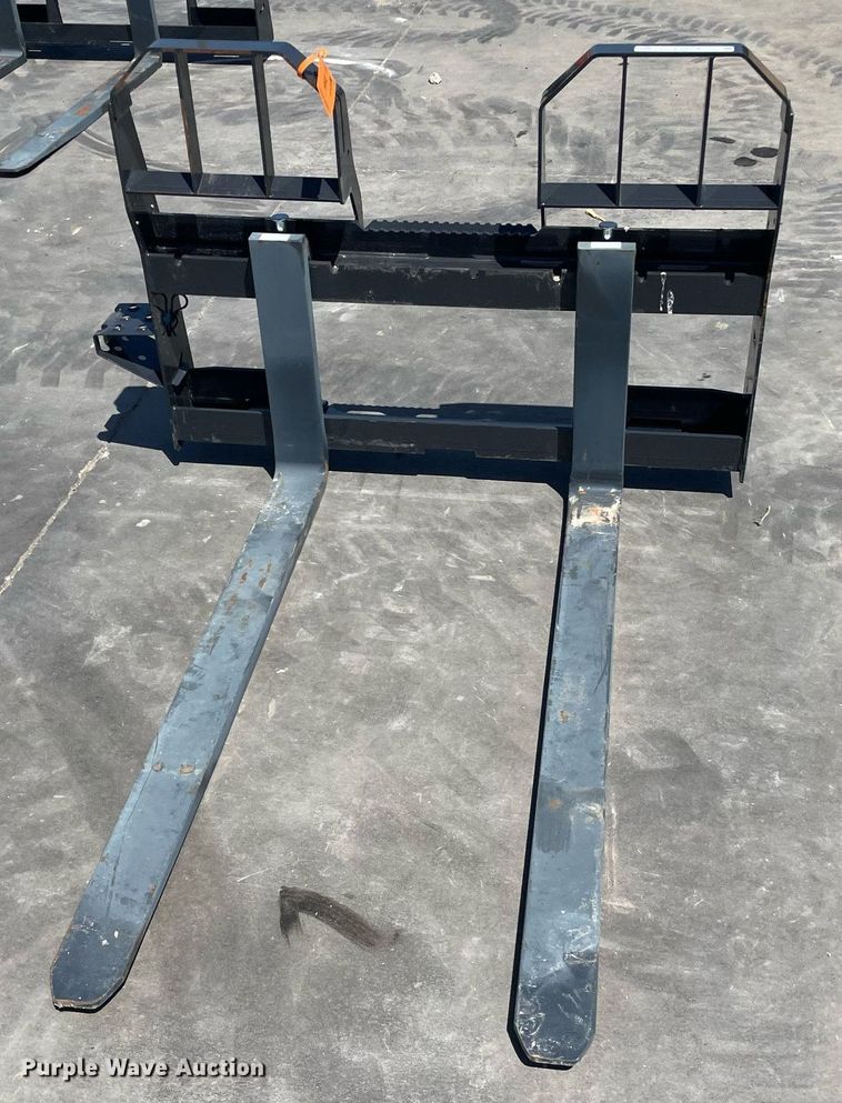 image for item LY9579 Bobcat Pallet Fork HD  skid steer forks