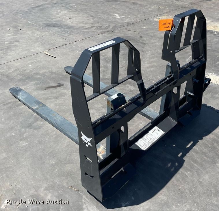 image for item LY9579 Bobcat Pallet Fork HD  skid steer forks