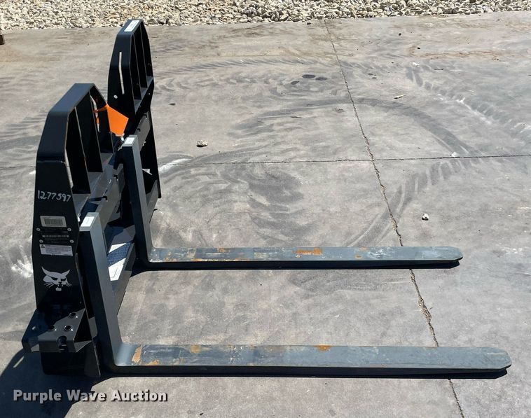 image for item LY9580 Bobcat Pallet Fork HD  skid steer forks