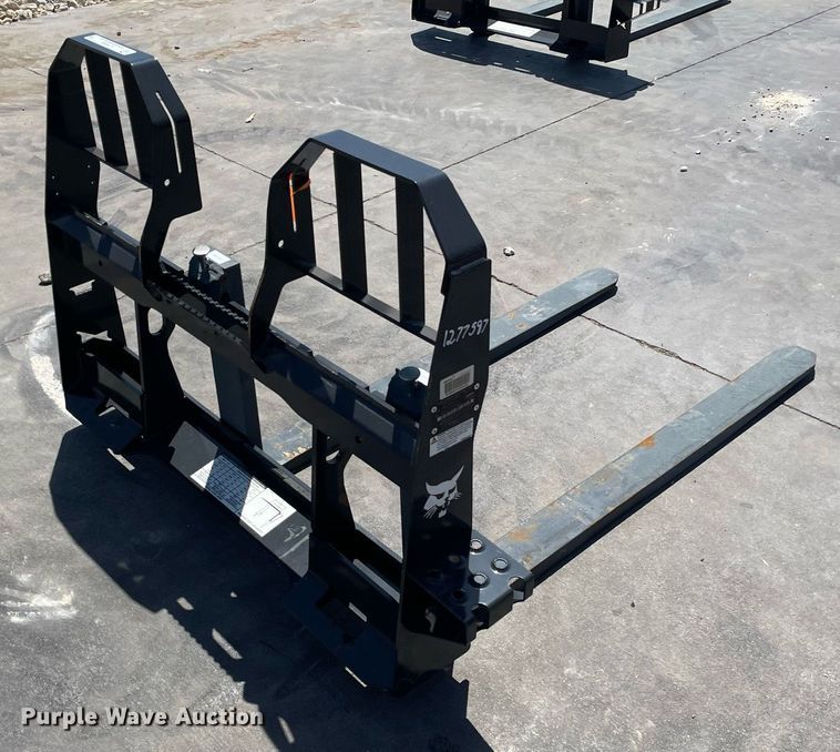 image for item LY9580 Bobcat Pallet Fork HD  skid steer forks