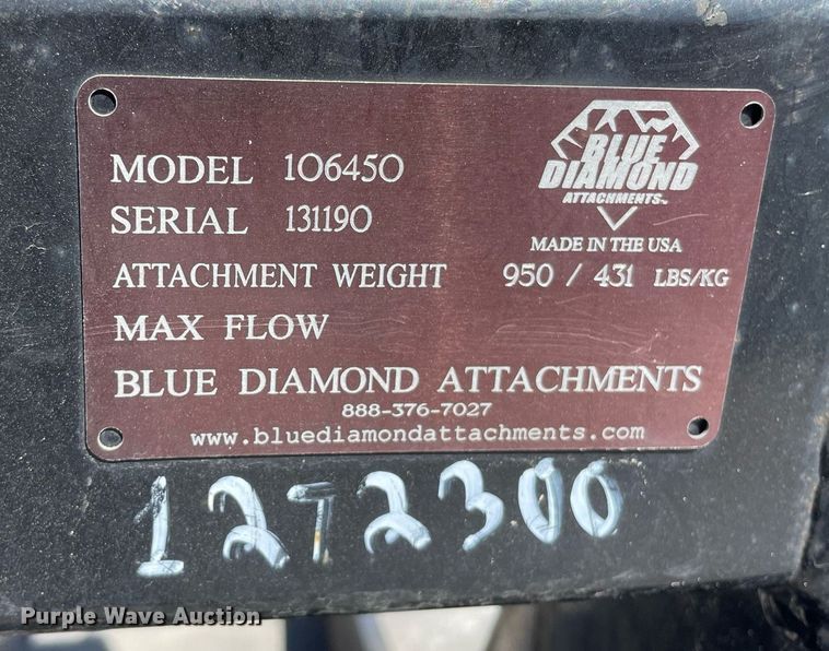 image for item LY9581 Blue Diamond 106450  72"W skid steer grapple bucket