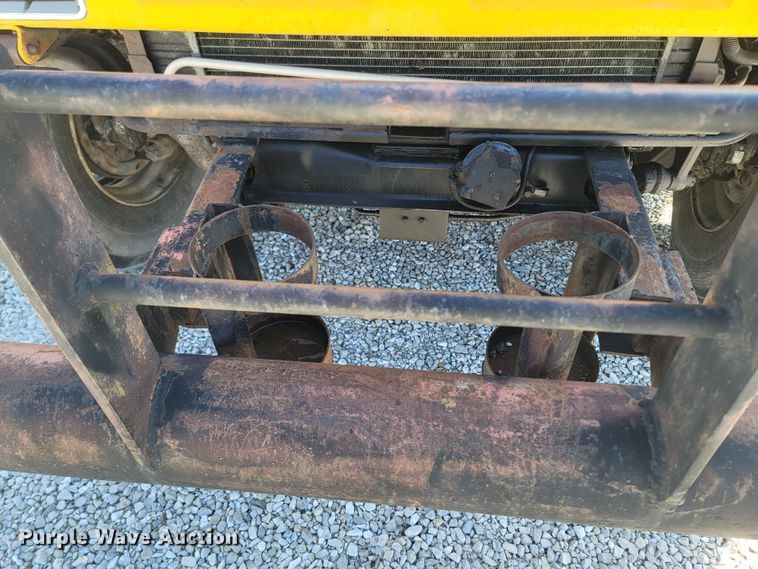 image for item MB9864 1989 Chevrolet Kodiak C70  oil distributor truck